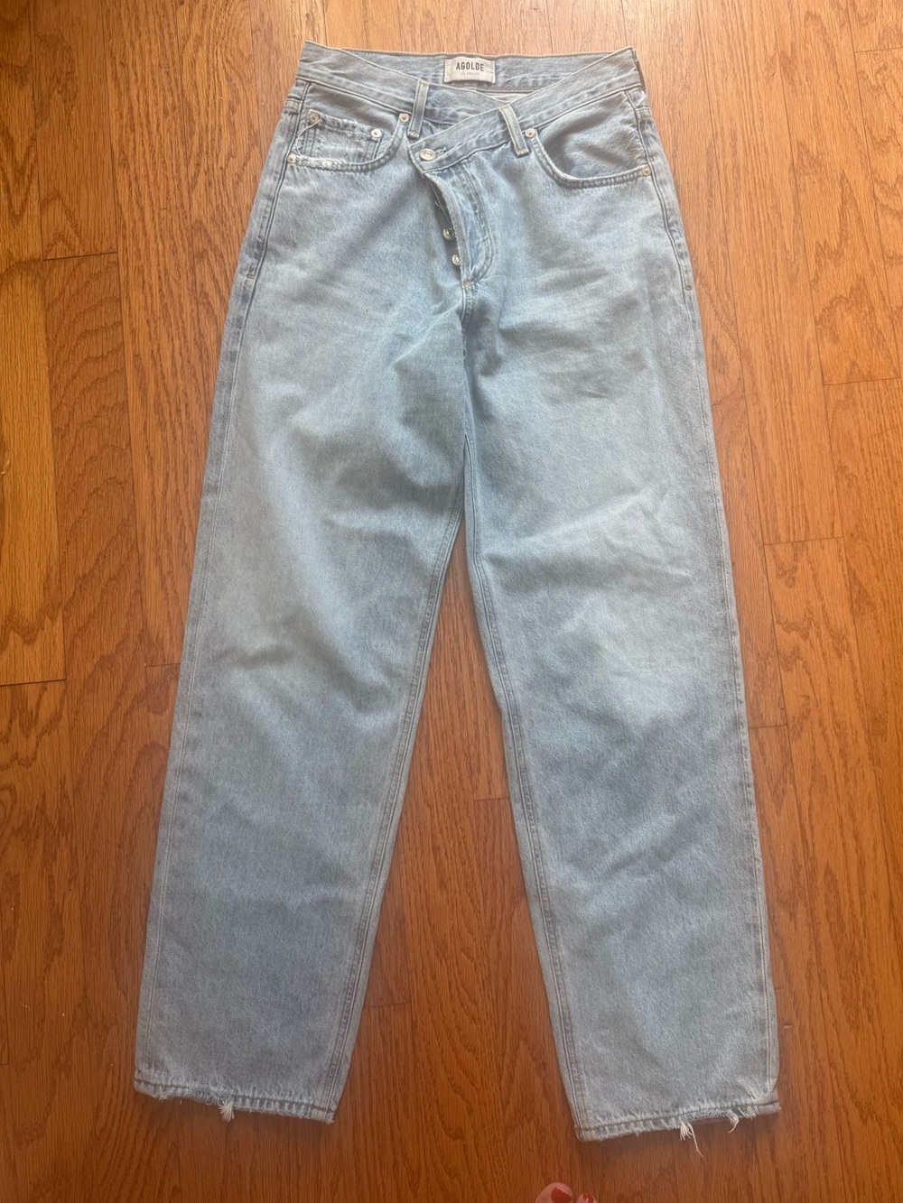 AGOLDE Arc Criss Cross Jeans in Conclusion Size 24